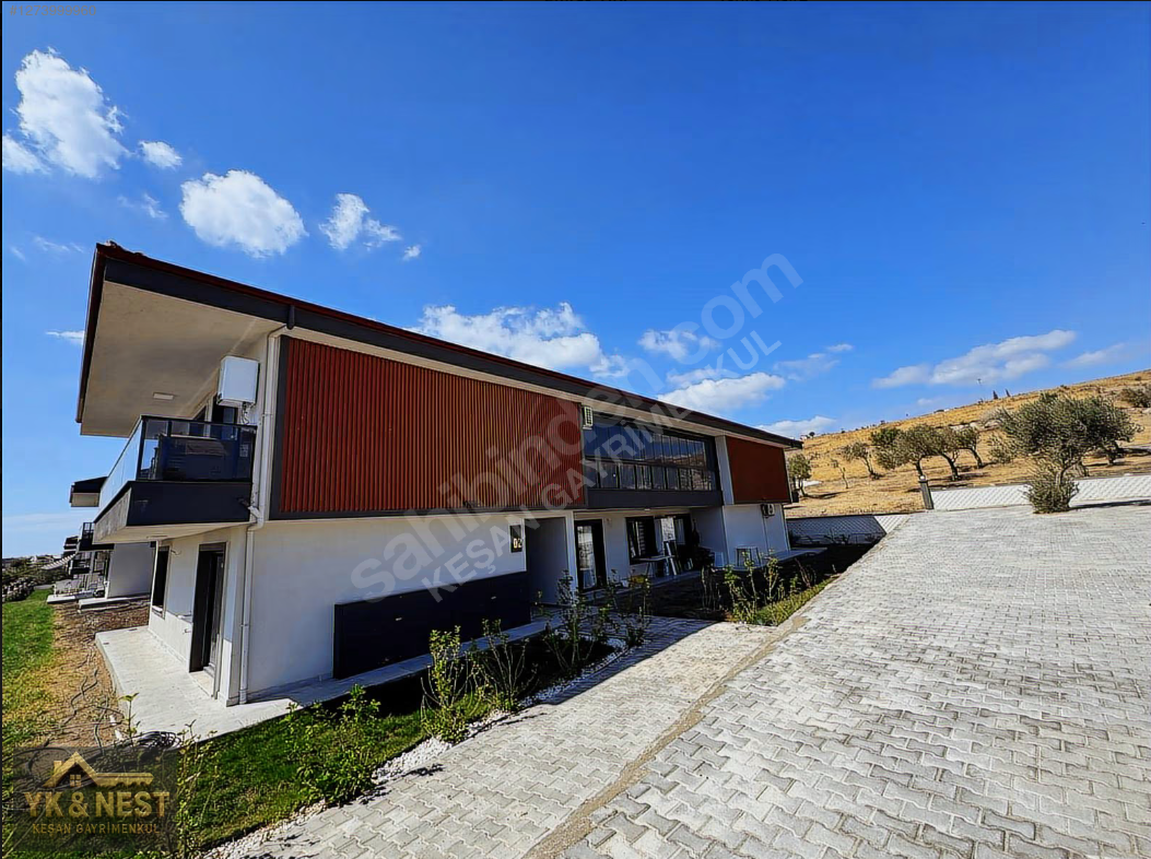  Çandarlıda Denize 500 m | Eşyalı Lüks 1+1 Bahçe Katı Daire